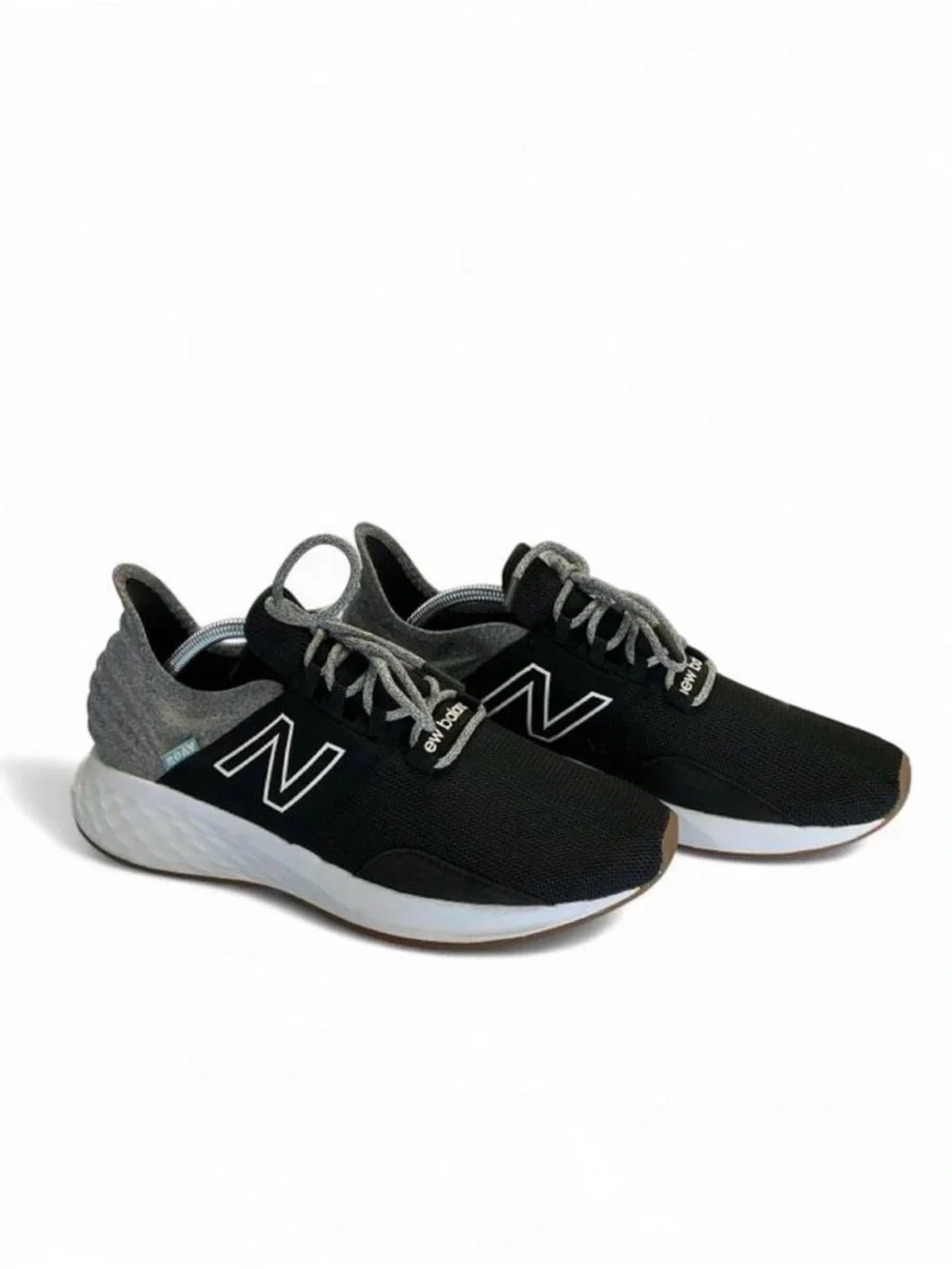 New Balance Fresh Foam Roav Black Sneakers